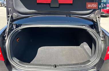Седан Audi A6 2010 в 