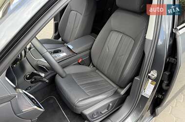 Седан Audi A6 2018 в 