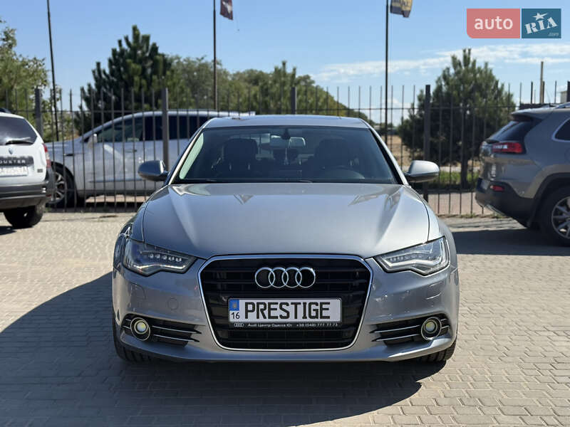 Седан Audi A6 2011 в 
