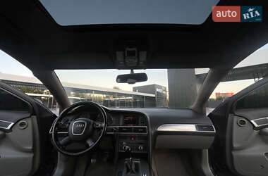 Седан Audi A6 2004 в 