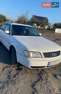 Седан Audi A6 1995 в Рожище