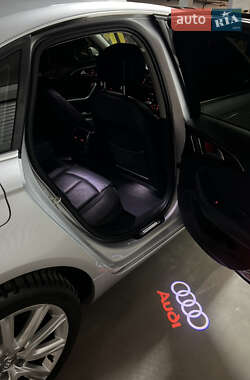 Седан Audi A6 2013 в 
