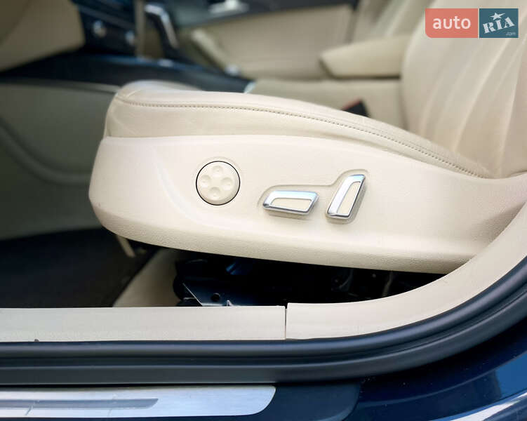 Седан Audi A6 2018 в Киеве