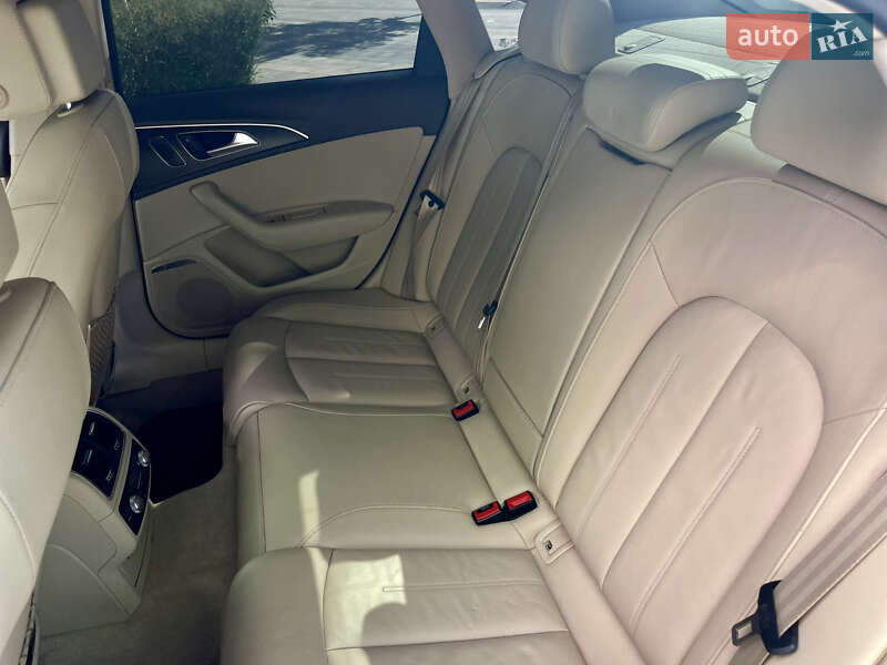 Седан Audi A6 2018 в Киеве
