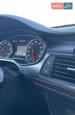 Седан Audi A6 2015 в 