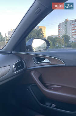 Седан Audi A6 2015 в 