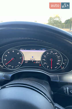 Седан Audi A6 2015 в 