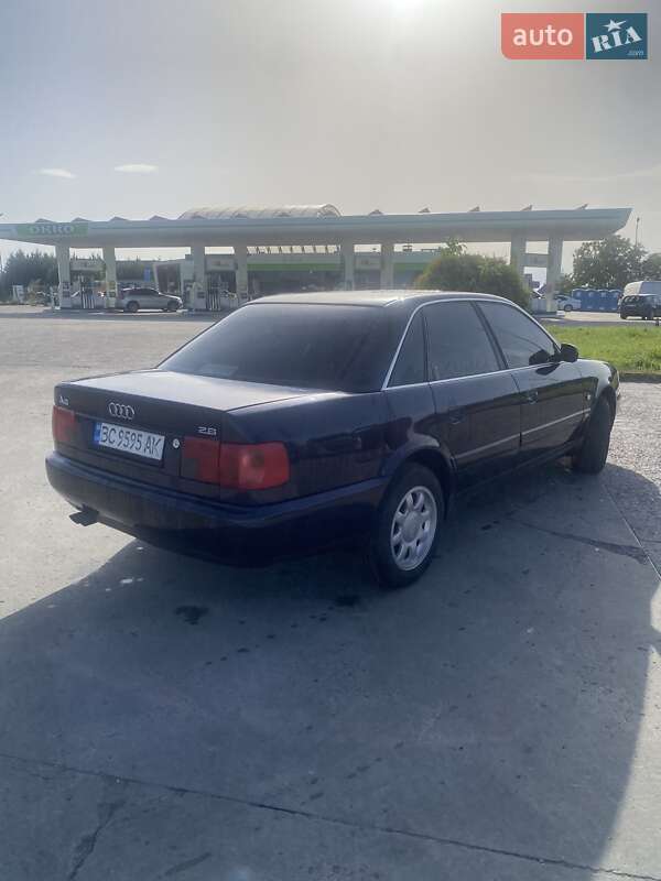 Седан Audi A6 1996 в Городке