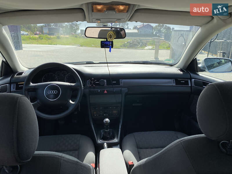 Универсал Audi A6 2003 в Жовкве