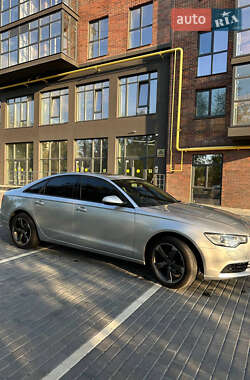 Седан Audi A6 2012 в 