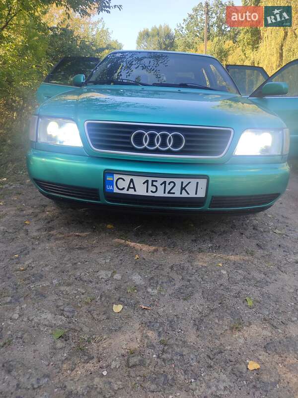 Седан Audi A6 1995 в Золотоноше