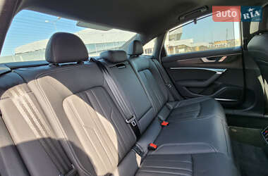 Седан Audi A6 2019 в 