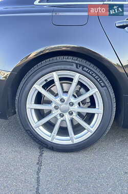 Седан Audi A6 2016 в 