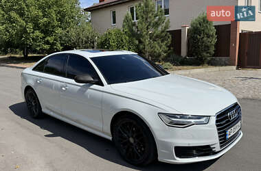 Седан Audi A6 2015 в 