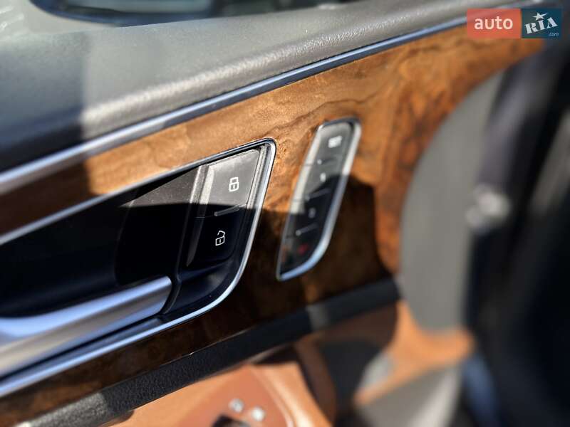 Седан Audi A6 2014 в Львові