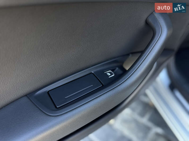 Универсал Audi A6 2012 в Киеве
