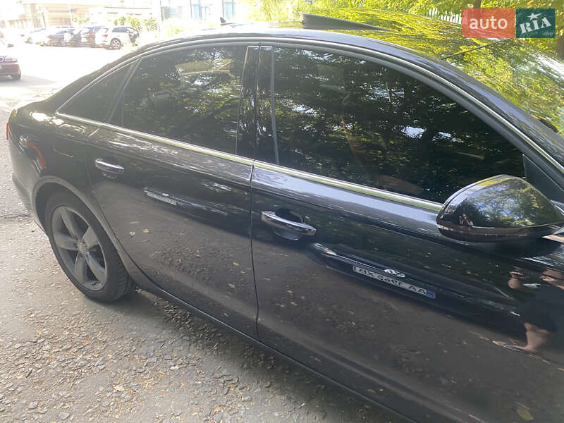 Седан Audi A6 2012 в Києві