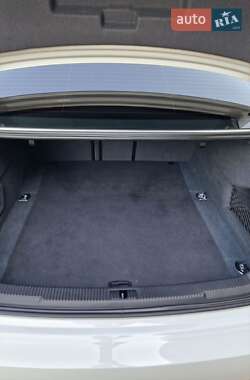 Седан Audi A6 2014 в 