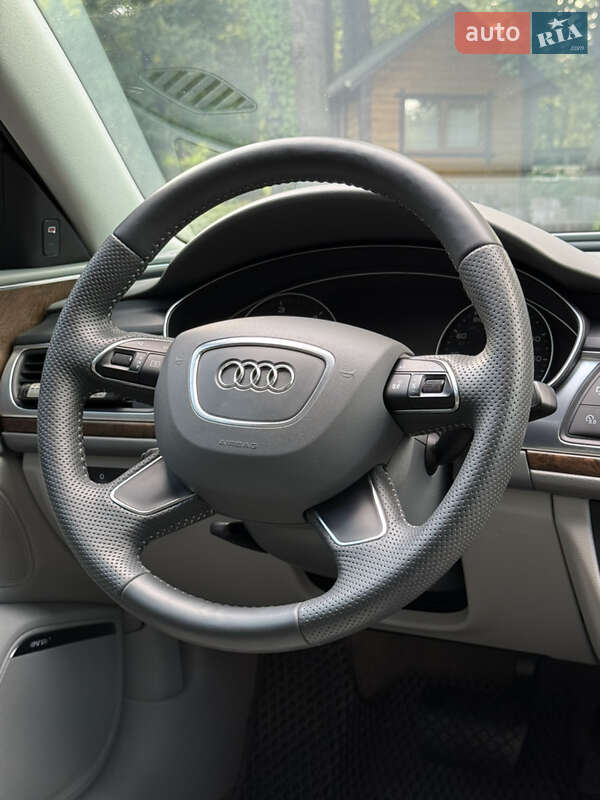 Седан Audi A6 2013 в Дрогобыче