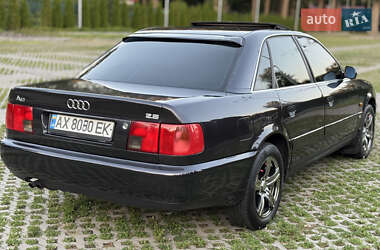 Седан Audi A6 1995 в 
