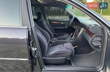 Седан Audi A6 1995 в 
