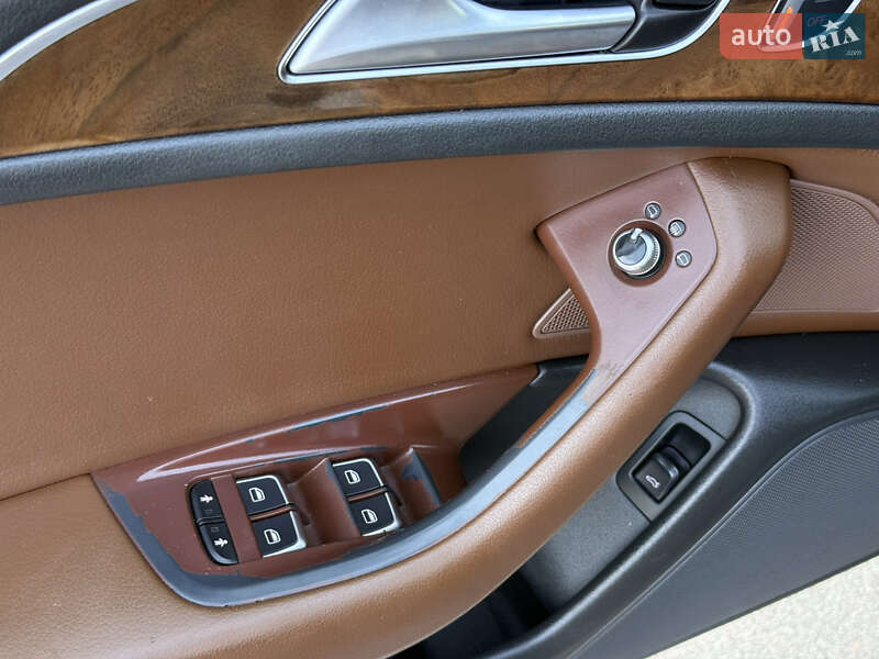 Седан Audi A6 2012 в Киеве
