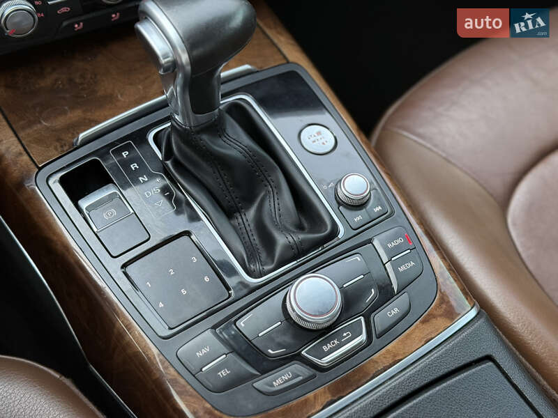 Седан Audi A6 2012 в Киеве