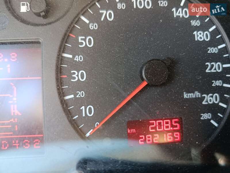 Седан Audi A6 2000 в Харькове