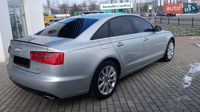 Седан Audi A6 2014 в Полтаве