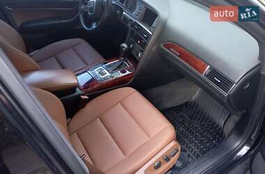 Седан Audi A6 2004 в 