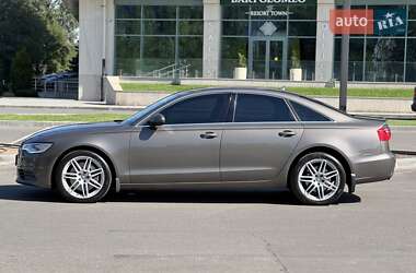 Седан Audi A6 2011 в 