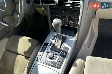 Седан Audi A6 2010 в 