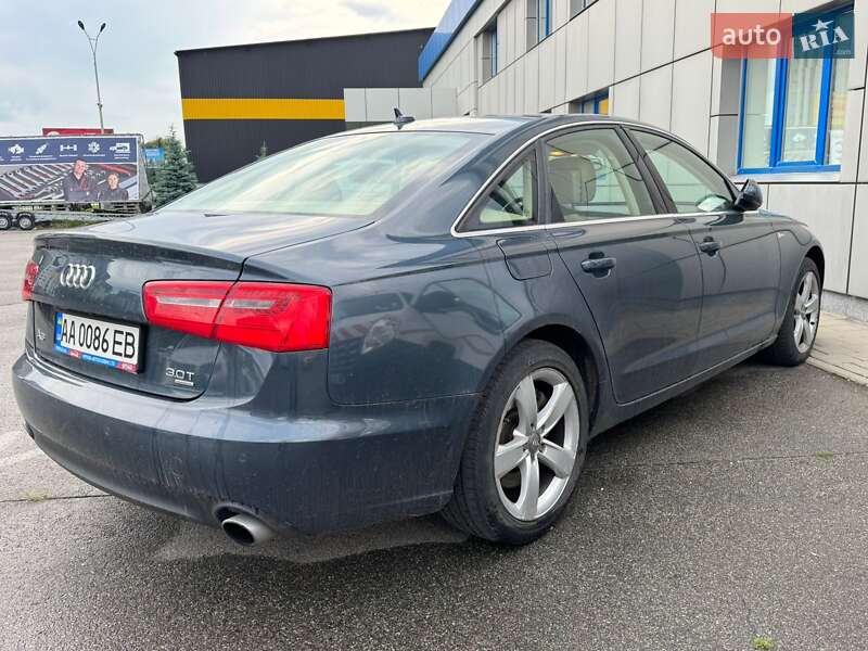 Седан Audi A6 2011 в Буче