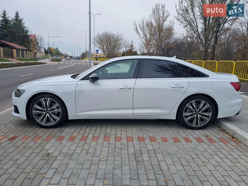 Седан Audi A6 2020 в Киеве
