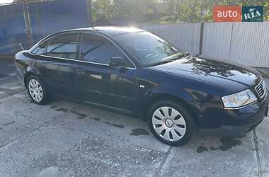 Седан Audi A6 2002 в 