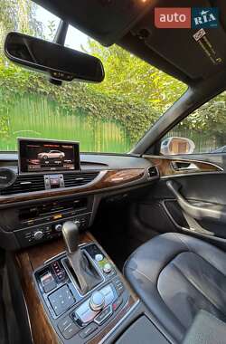 Седан Audi A6 2015 в 