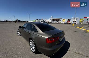 Седан Audi A6 2013 в 