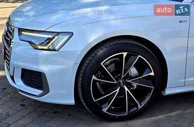 Седан Audi A6 2019 в 