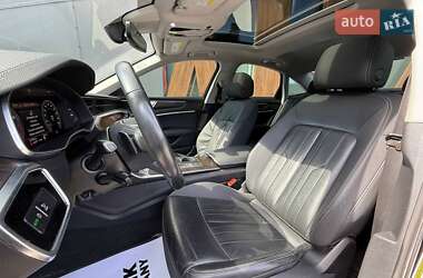 Седан Audi A6 2019 в 