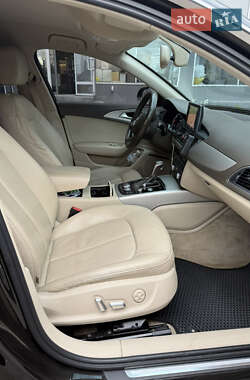 Седан Audi A6 2015 в 