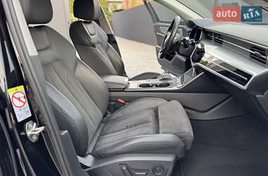Седан Audi A6 2021 в 