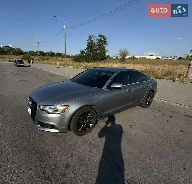 Седан Audi A6 2012 в 