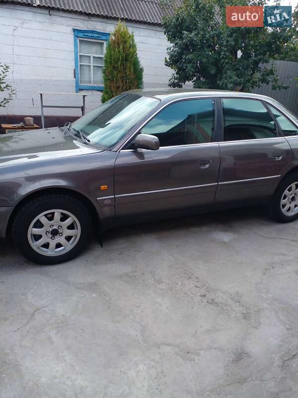 Седан Audi A6 1997 в Кам'янському фото 2 Седан Audi A6 1997 в Кам'янському