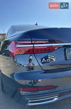 Седан Audi A6 2019 в 