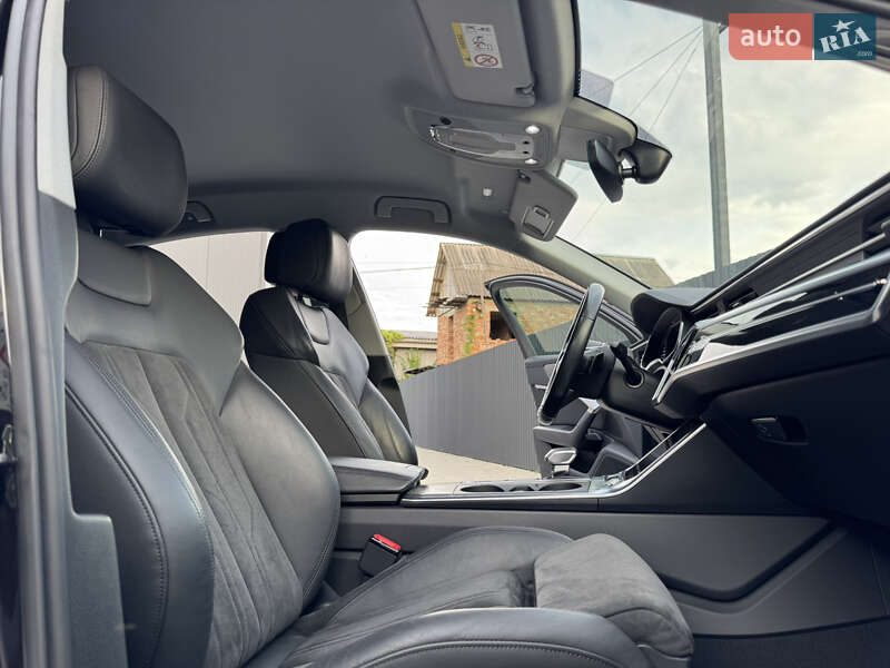Седан Audi A6 2021 в Мукачевому