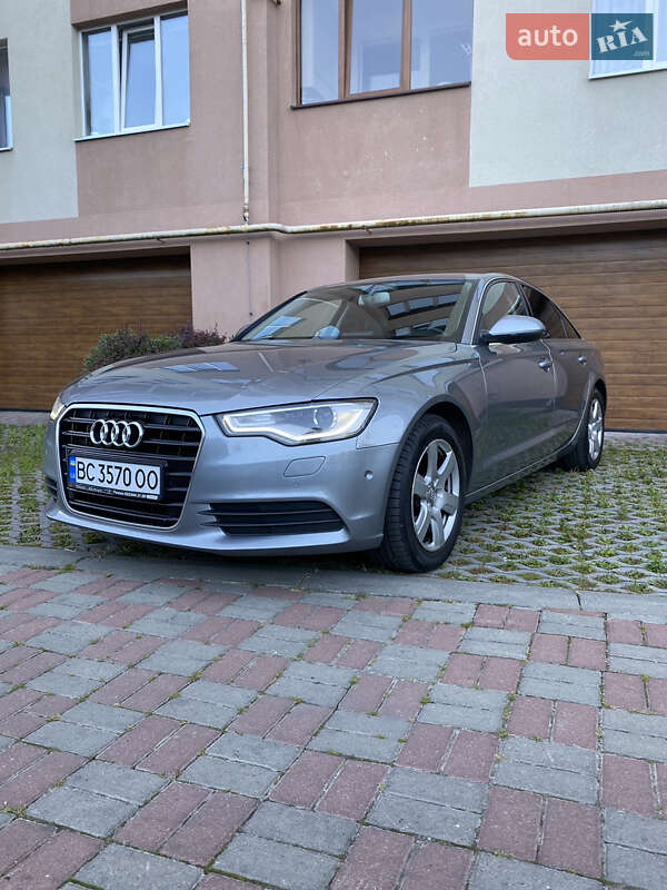 Седан Audi A6 2014 в 