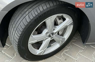 Седан Audi A6 2020 в 