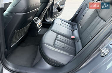 Седан Audi A6 2020 в 