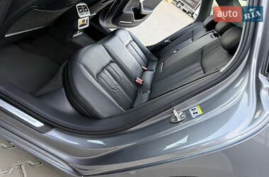Седан Audi A6 2020 в 