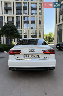 Седан Audi A6 2016 в 